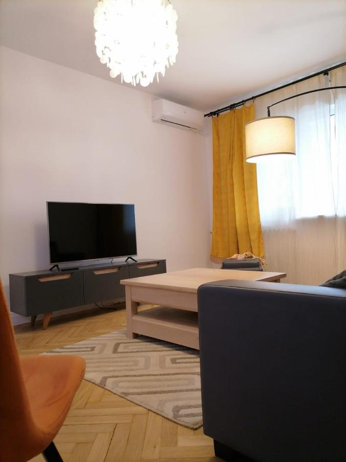 09puzzlesuites * Bucureşti